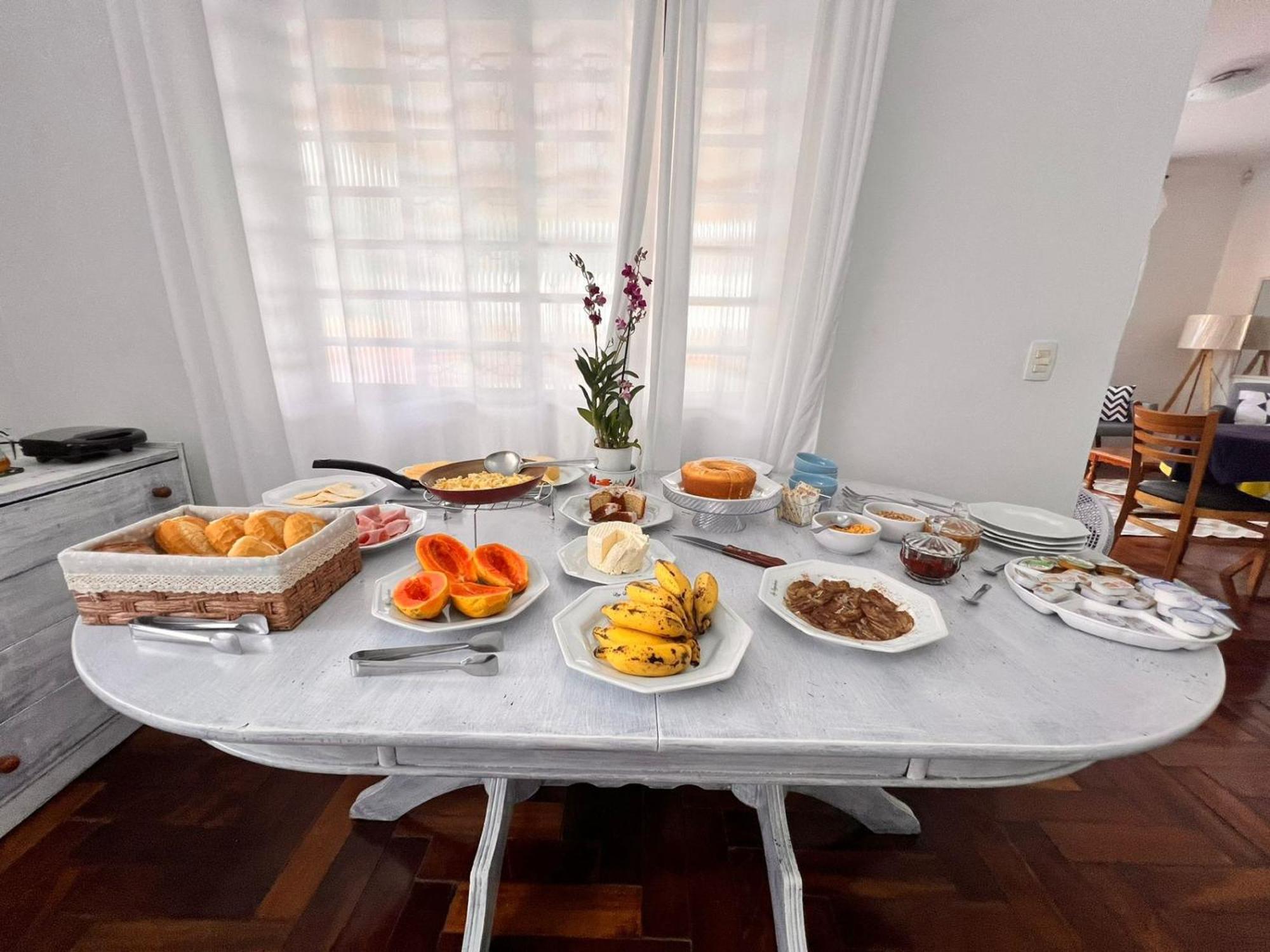 Acomodação com café da manhã  Residencia Dago Campos do Jordão